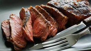8 ошибок при приготовлении свиного стейка