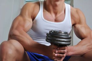Почему болят мышцы после тренировок?