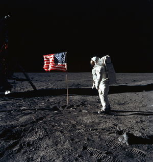 НАСА снова собирается на Луну