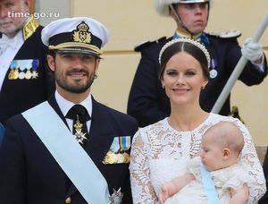 Опубликованные королевской семьей Швеции снимки вызвали небывалый резонанс в Интернете.