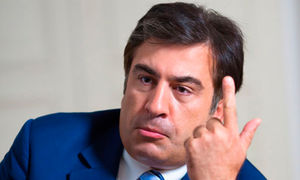 Саакашвили грозит закончить "этот маразм" на Украине