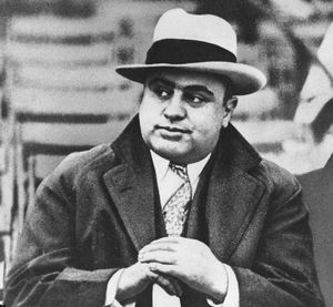 Человек, перевернувший весь преступный мир — «Великий Аль» Капоне