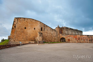Castillo San Cristobal: 225 лет назад