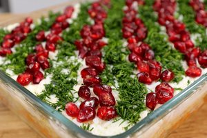 Салат "Королевский" – простой состав и оригинальный вкус