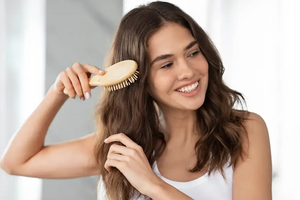 Какие продукты провоцируют выпадение волос, а какие делают их густыми и сильными