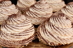 Десерт «Вулкан Нуар» к 8 Марта. Шикарно выглядит, просто готовится