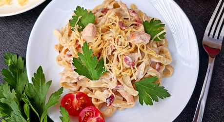 Паста в сливочном соусе