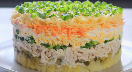 Праздничный салат с курицей и сыром «Монах»