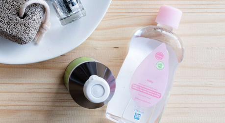 Как использовать детское масло в ванной: простые и рабочие лайфхаки