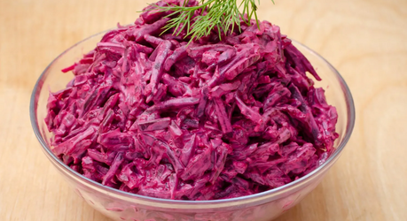 Салат «Розовая пантера» — нежный и яркий рецепт