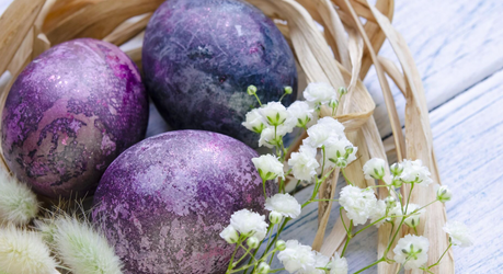 Как покрасить яйца чаем каркаде — натуральный и красивый способ