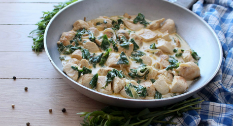 Сливочно-чесночный цыплёнок: простой ужин, который хочется повторять