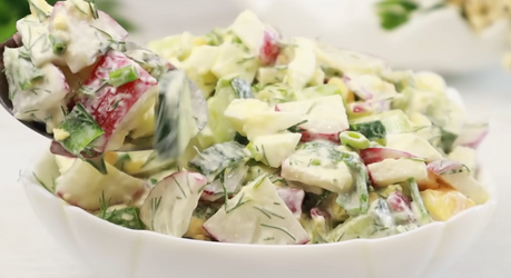 Простой салат, который удивляет: всё решает заправка