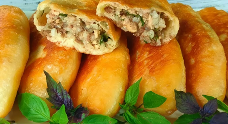 Воздушные домашние пирожки с мясом: рецепт, который получается всегда
