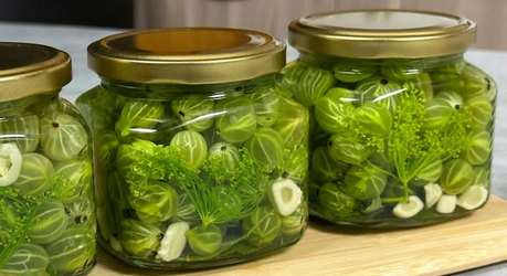 Маринованный крыжовник на зиму: необычная закуска к мясу